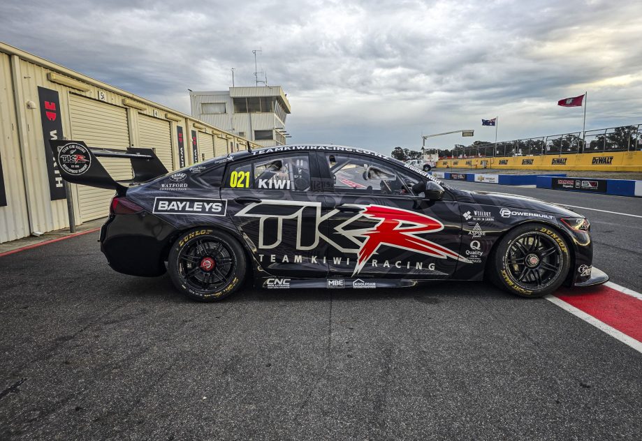 Side view of Team Kiwi Racing car wrap for Bathurst 1000 by Branded Kiwi Timaru